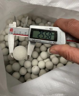 15%-95% Grey Alumina Ball 25mm As Ceramic Support Balls For Petrochemical Industry